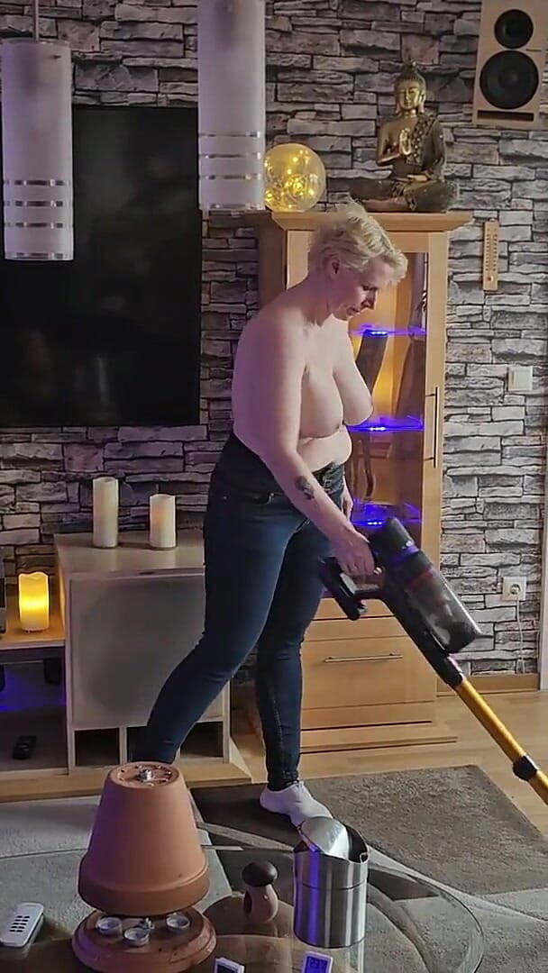 Boring Housework (User horny bitch)