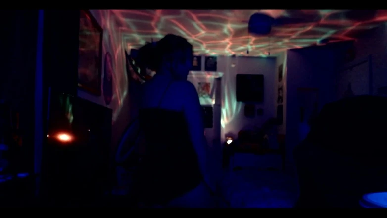 Alli Anderson: Room Like a Club