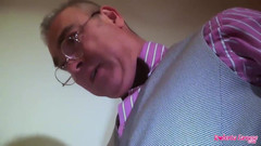 Topaweb: Lisa amane dientot habis-habisan sama profesor kulit hitam