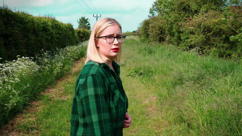 JessieHH: 散歩に行けば嫌がらせに遭います