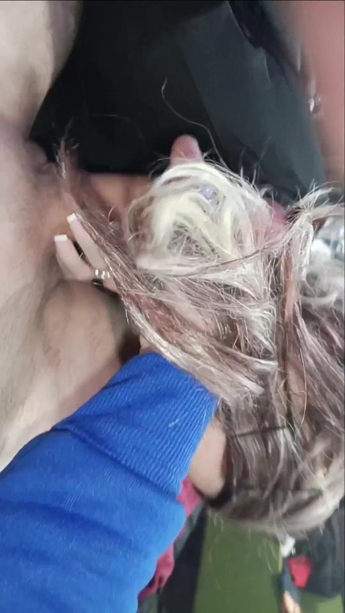 kickerscooter: 汉娜玩弄我的精子！