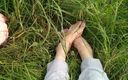 Ginna Gg: Avonturen van mijn voeten. Voetfetisj Ginnagg