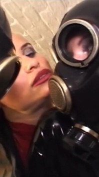 Maskované a BDSM