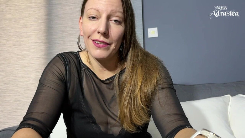Miss Adrastea: Locktober devre arası!