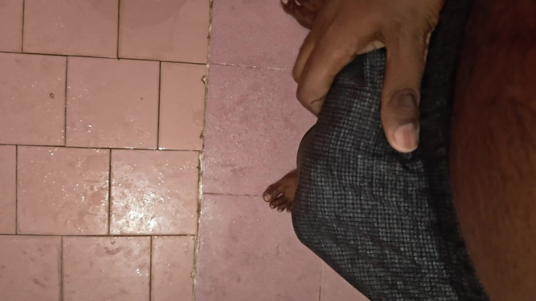 Tamil 10 inches BBC: Tamil10inches BBC for Who Love Piss Session and Adventure