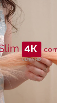 Milly - 4K - Gal frestar pojkvän till ivrig quickie