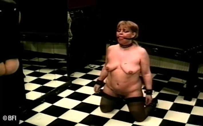 House of lords and mistresses in the spanking zone: Сеанс ігор Sm 7