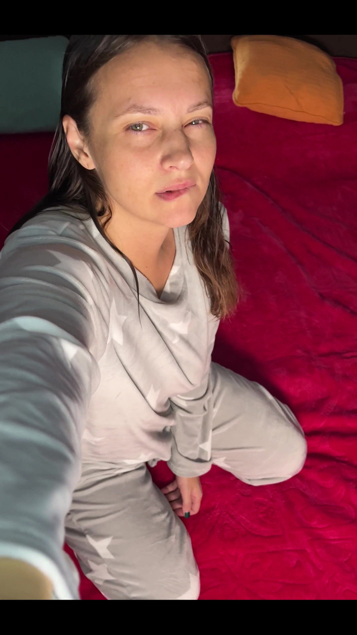 Crypto mommy: Bb, Do You Like Videos with Text?