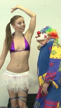 Lady in a Cute Fairy Cosplay i Dork Clown Make for a Peculiar Sex Match