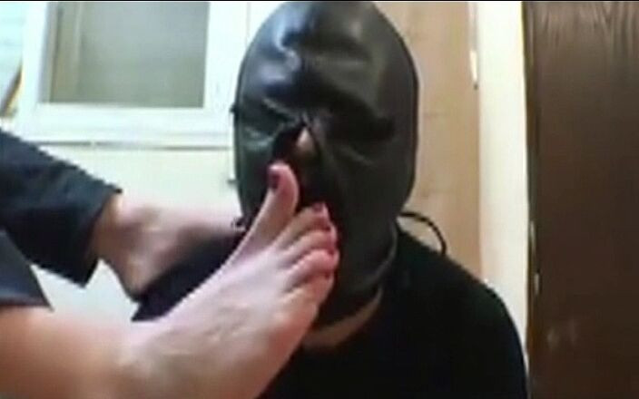 Master of porn: Jag luktar hennes fötter