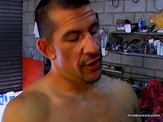 Phoenixxx: Mekanik eric york & joe romero bersetubuh