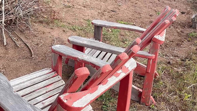 sweethanajapanese: hana sexy spaziergang vom schlafzimmer zum garten, lass sie überschwemmen