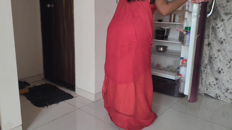 Mumbai Ashu: Індійська гаряча дівчина займається сексом в будинку Мумбаї Ашу