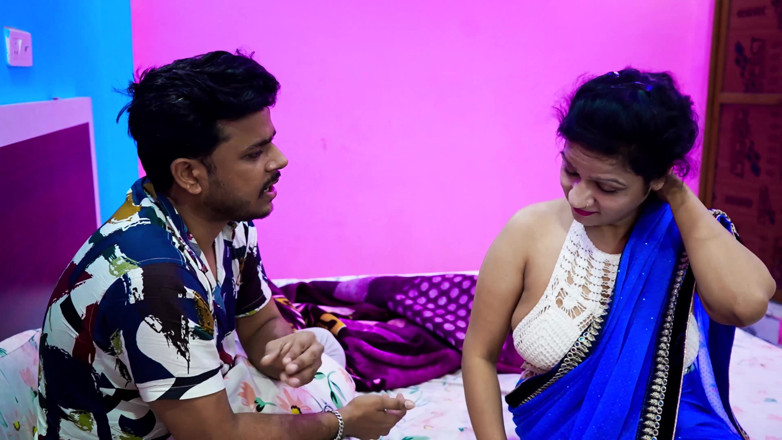 Pyasi Bhabhi Uncut: Dost Ki Wife Ko Chuda Ghodi Bna Ke Desi Style...
