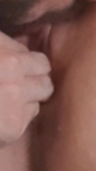 My Balls Hit the Maids Ass Very Hard e ela cospe porra no meu pau para foder ela mais