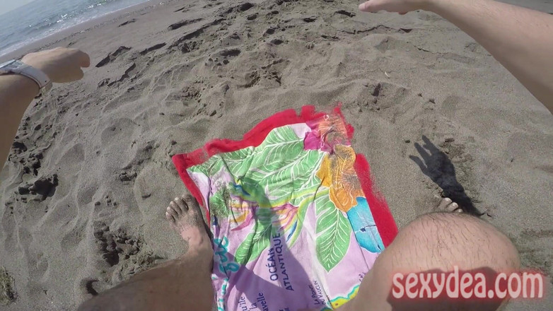 King of datass: Трах sexydeas на пляже в видео от первого лица