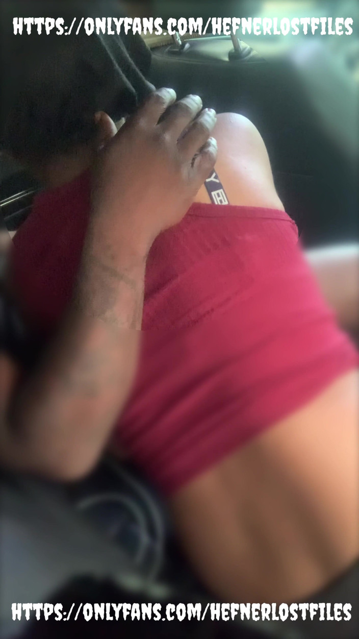 PlayboyHef: Asmr - Cewek Sange Ini Lagi Asik Ngentot Di Muka Crot...