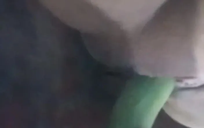 Shakers: He squirts he loves it