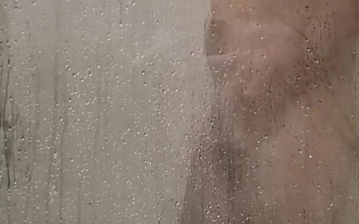 Wanker forever: Dude Jerk off in the Shower