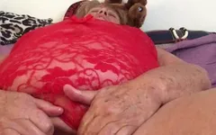 Curvy Granny can’t get enough of her pussy