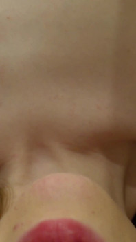 Masturbation Par Une Femme À La Chatte Poilue En POV