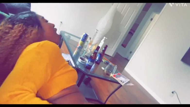 Fijii pornbox: Deze is voor al mijn fans, deel me op je...