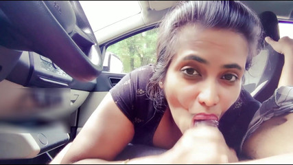 Your Arya: Güzel kız arkadaş erkek arkadaşı tarafından ona altın bir yüzük...