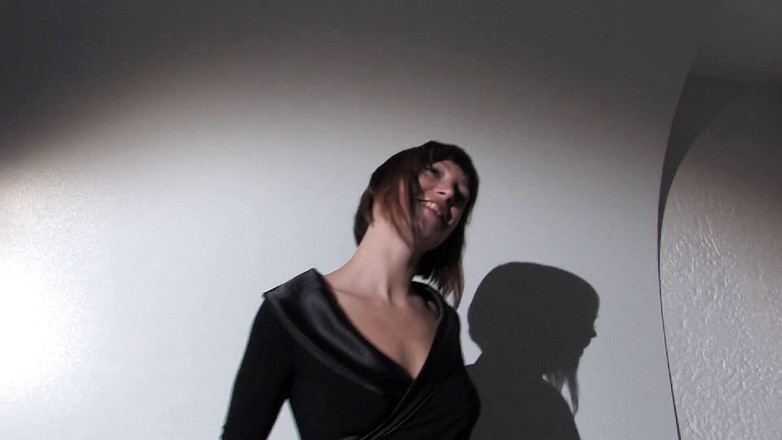 Fun Picture: Tina ağda oyunu yapıyor