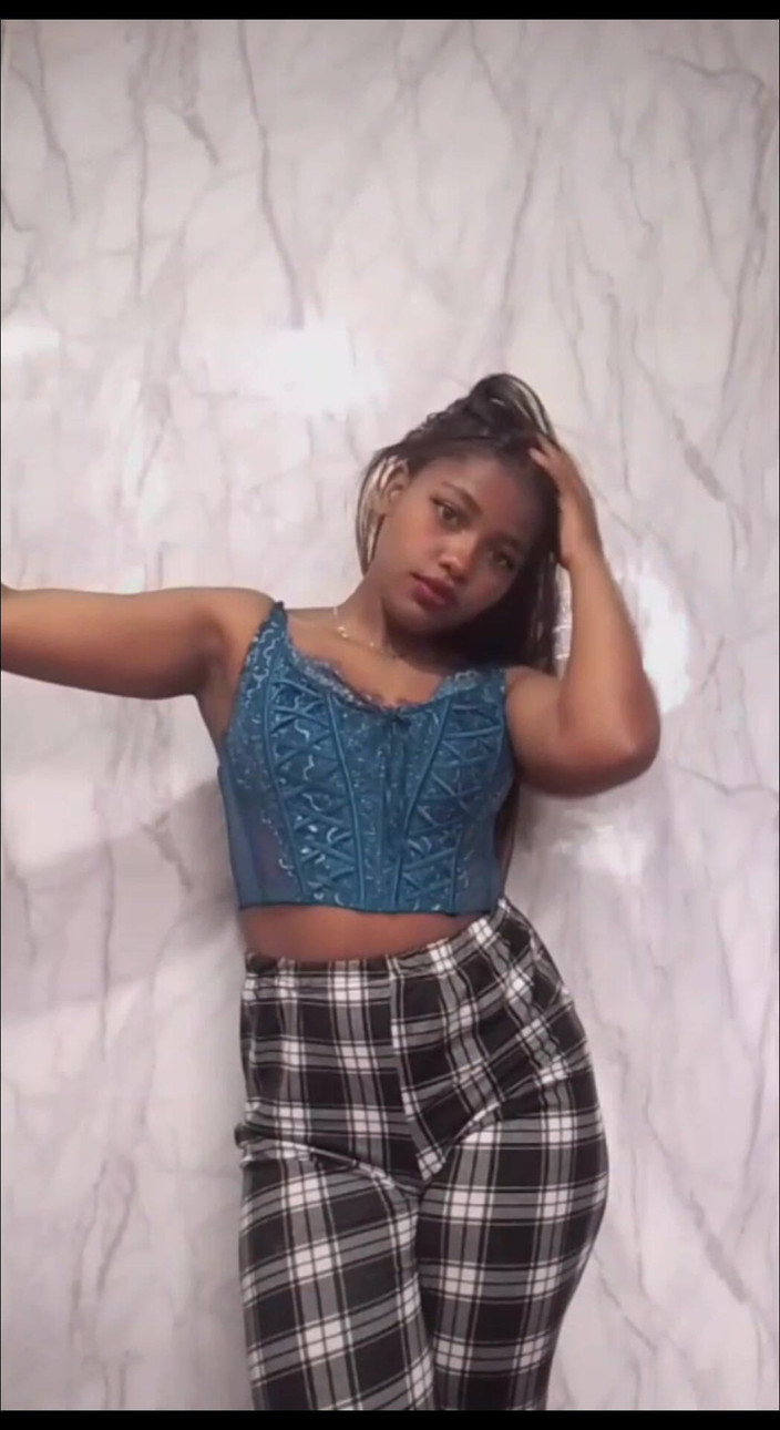 Minayi: O que você está esperando para visitar minha página oficial...