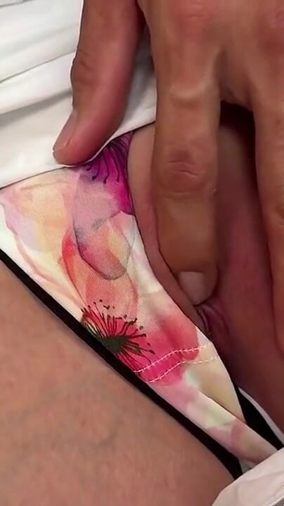TOKYO HONEY TRAP: Penggambaran pertama dengan si cantik amatur pemalu pesona sucinya menyembunyikan...