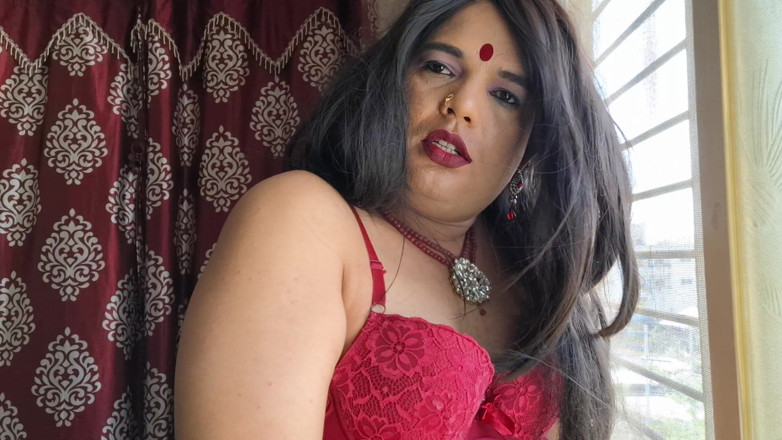 Indiansissychubby: Piękno i bestia
