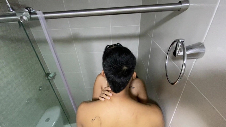 bellota69: Sexy Skinny Girl Gets Fucked in the Shower Until She...