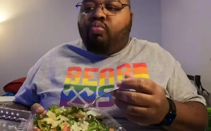 Blkhole420: Just keep eating, just keep eating singing in my head...