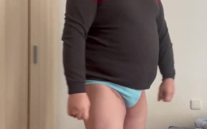 Ksanchez1203: Knubbig man dansar
