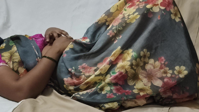 Indian innocent wife: phainensar ne ramya aanti ki chudaee ki seks vidiyo