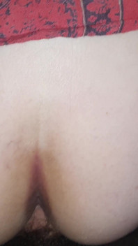 Vollbusige und blonde nachbarin mit dickem arsch