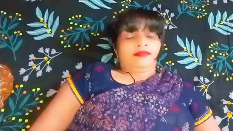 Village studio: Cinta satu malam sama mantan pacarku sebelum menikah
