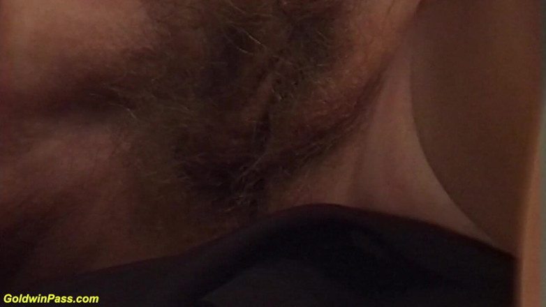 Goldwin pass: Gilf di 86 anni ama il figliastro