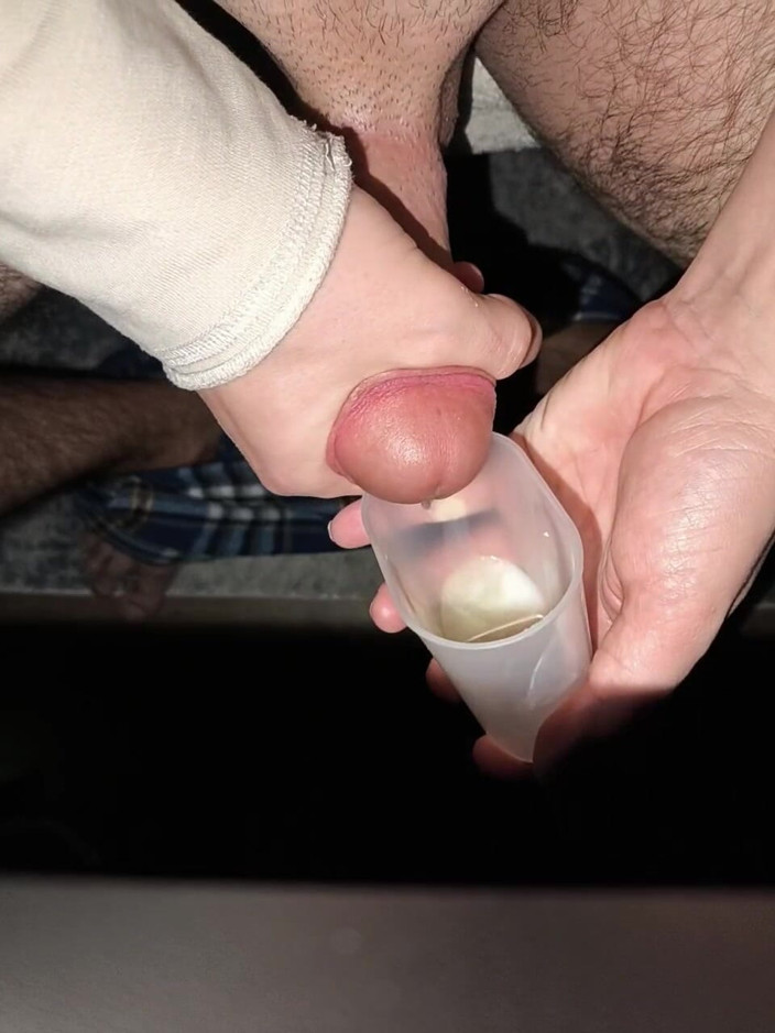 Cummyboy90: 내 에너지 음료 준비됐어