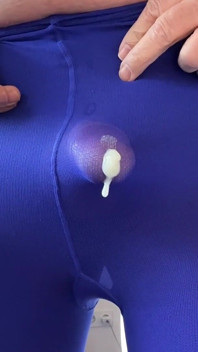 Pantyhose Freehand Wixxing dan Squirting