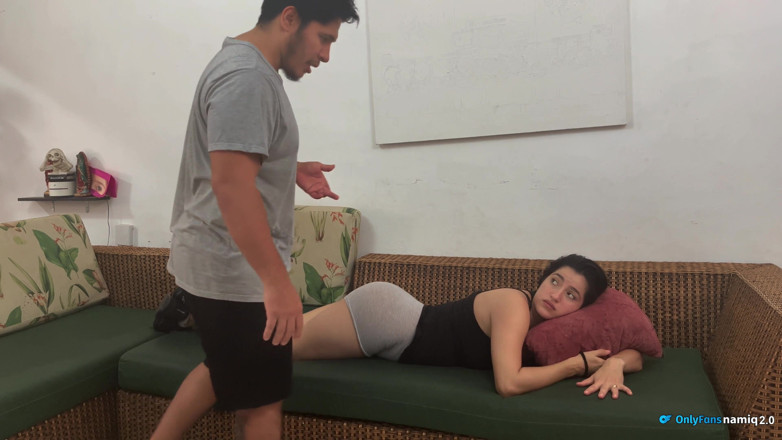 Dakotasex: Îmi accidentez vecina și o ajut cu primul ajutor după un...