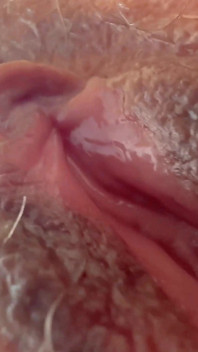 Stepdaughter Needs the Truth! Is It Better to Lick a Shaved Pussy or a Hairy One?!