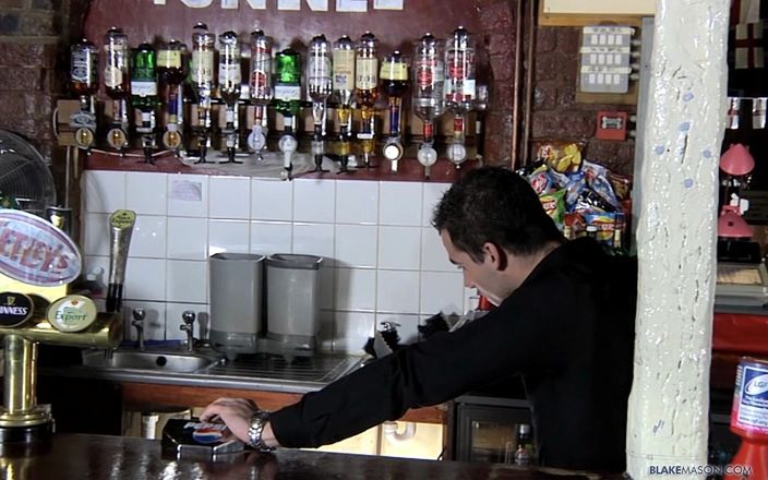 Blake Mason After Hours: Küçük dünya bölüm 16