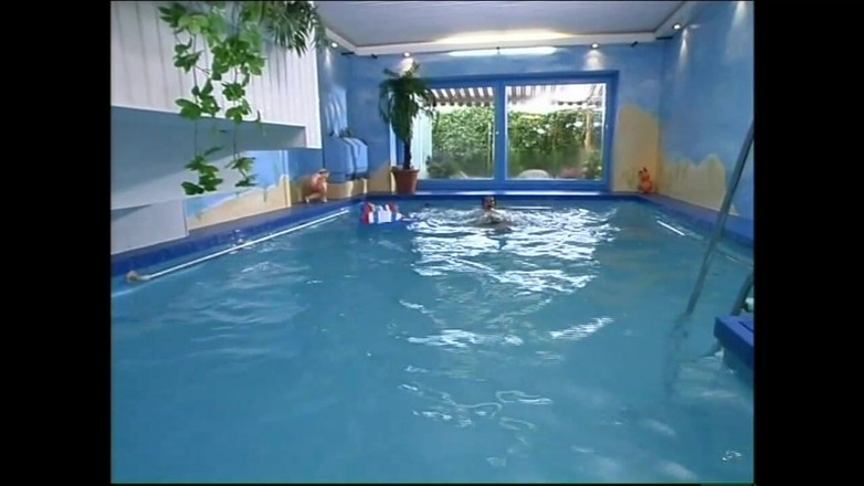 Wonderful Hot World X: Meravigliosa ragazza magra si gode con un grosso cazzo nella...