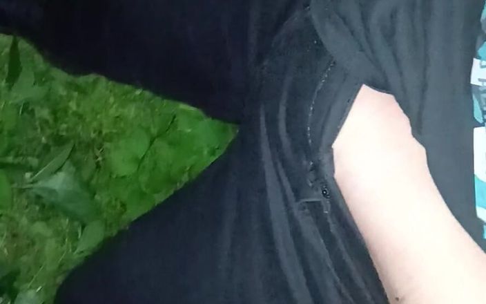 Lesbian-illusion: We Have Risky Sex in the Forest