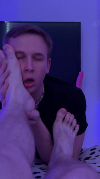 Obsessed with Dirty Socks and Feet Cute Foot Fetishist Brought Me to Orgasm