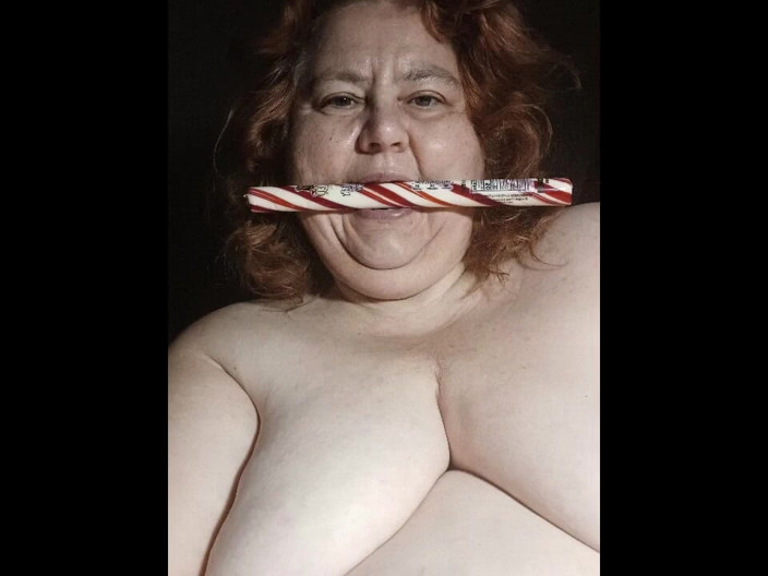 BBW nurse Vicki adventures with friends: Faccio un selfie provocante foto e piccoli video combinati