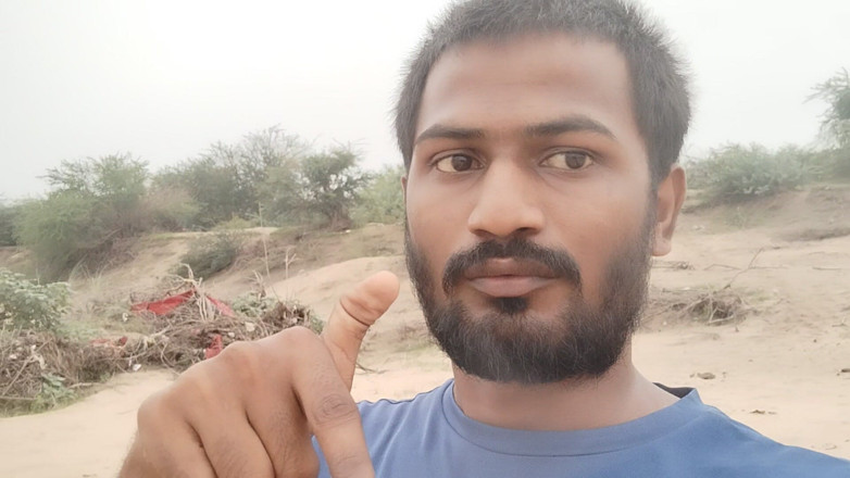 KUMBHA MANOJ KUMAR: Xhard - cel mai scump futai de talente