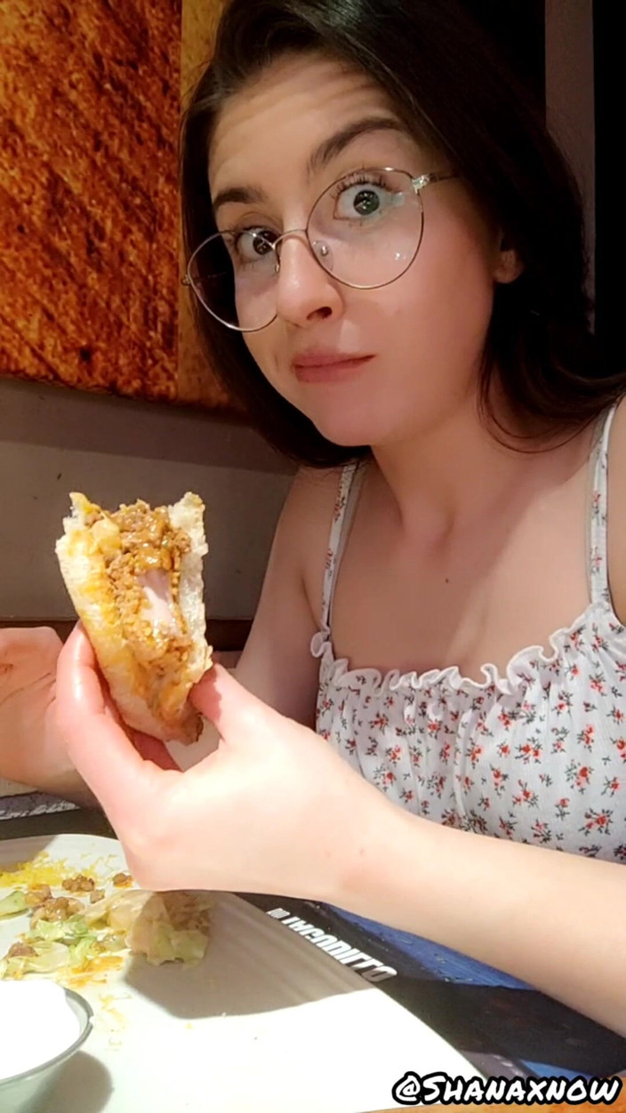 Shanaxnow: The Pleasure of Eating