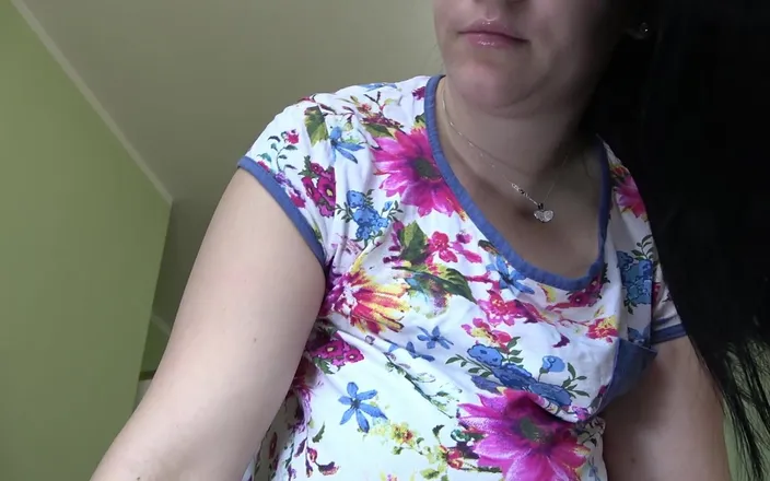 Anna Sky: Hot Pregnant Bitch Anna Wants Your Cum Inside